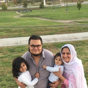 Meet your Posher, Azka